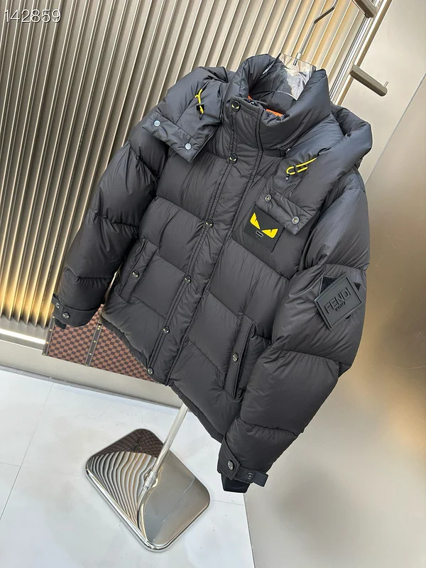 Fendi M-3XL 26yr03 (10)